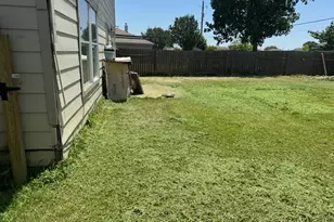11001 Groveshire Dr, Texas City, TX 77591 - Photo 6