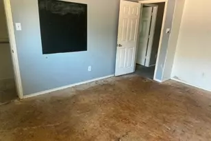 11001 Groveshire Dr, Texas City, TX 77591 - Photo 18