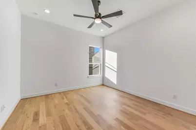 1902 Nantucket Drive, Houston, TX 77057 - Photo 24