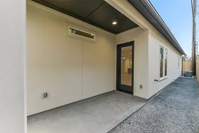 1902 Nantucket Drive, Houston, TX 77057 - Photo 6