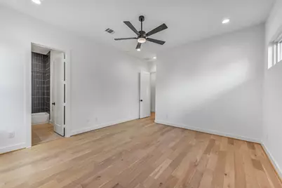 1902 Nantucket Drive, Houston, TX 77057 - Photo 22