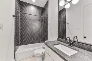 1902 Nantucket Dr, Houston, TX 77057 - Photo 26