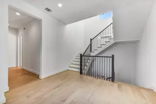 1902 Nantucket Dr, Houston, TX 77057 - Photo 12