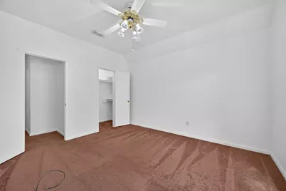 914 W Peach Hollow Circle, Pearland, TX 77584 - Photo 26