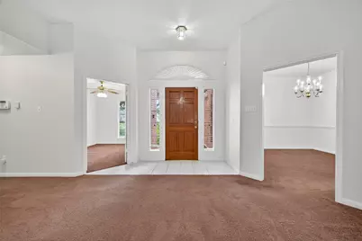 914 W Peach Hollow Circle, Pearland, TX 77584 - Photo 6