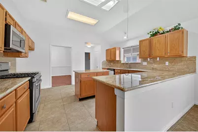 914 W Peach Hollow Circle, Pearland, TX 77584 - Photo 22