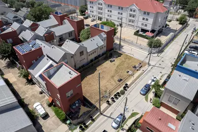 1110 Arthur Street #B, Houston, TX 77019 - Photo 2