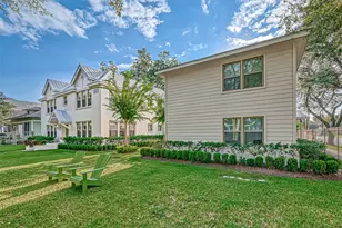 218 E 14th St, Houston, TX 77008 - Photo 12