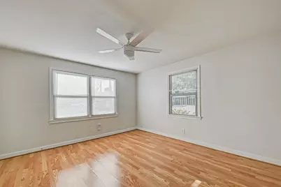 218 E 14th Street, Houston, TX 77008 - Photo 8