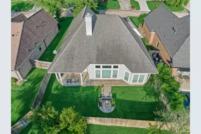15 Newberry Court, Montgomery, TX 77356 - Photo 2
