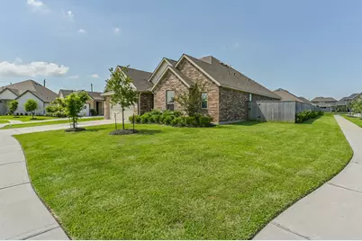9607 Sterling Arbor Drive, Baytown, TX 77521 - Photo 28