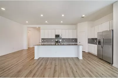 9607 Sterling Arbor Drive, Baytown, TX 77521 - Photo 14