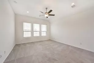9607 Sterling Arbor Dr, Baytown, TX 77521 - Photo 8