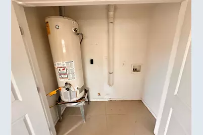 2618 Hill Avenue, Dickinson, TX 77539 - Photo 12