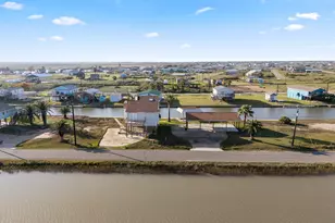 265 County Rd 209, Sargent, TX 77414 - Photo 44