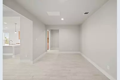 409 Inner Cove Lane, Waller, TX 77484 - Photo 14