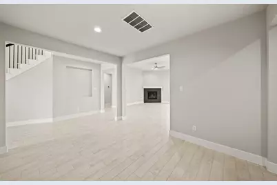 409 Inner Cove Lane, Waller, TX 77484 - Photo 12