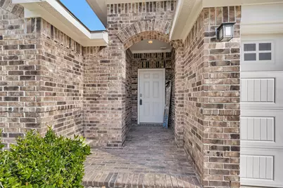 11586 Gingerland Drive, Conroe, TX 77304 - Photo 2