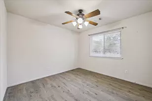 19403 Valiant Woods Dr, Spring, TX 77379 - Photo 36