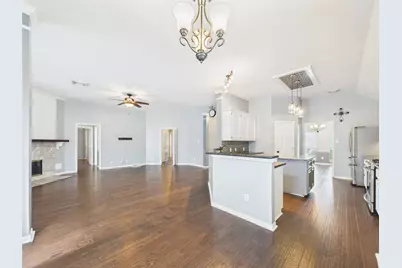 111 Bending Brook Lane, Dickinson, TX 77539 - Photo 22