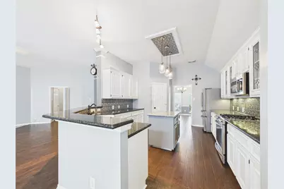 111 Bending Brook Lane, Dickinson, TX 77539 - Photo 20