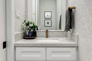 1227 Waverly St, Houston, TX 77008 - Photo 12