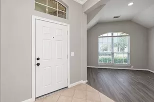 9010 Sunrise Trail, Pearland, TX 77584 - Photo 4
