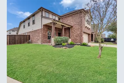 6530 Hunters Creek Lane, Baytown, TX 77521 - Photo 2