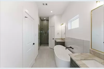 7809 Dyer St, Houston, TX 77088 - Photo 12