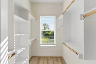 7809 Dyer St, Houston, TX 77088 - Photo 14