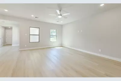 2845 14th Street, Hempstead, TX 77445 - Photo 6