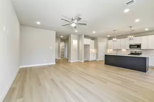 2845 14th St, Hempstead, TX 77445 - Photo 8