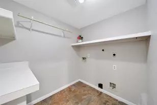 34 W Trace Creek Dr, The Woodlands, TX 77381 - Photo 34