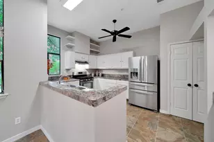 34 W Trace Creek Dr, The Woodlands, TX 77381 - Photo 10