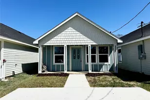 4103 Coon St, Bacliff, TX 77518 - Photo 1