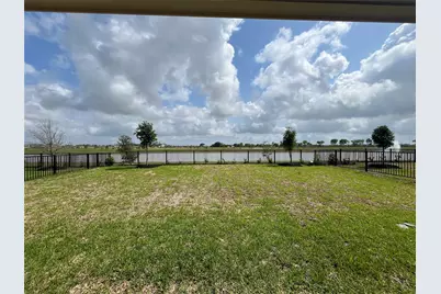 2015 Tioga View Drive, Iowa Colony, TX 77583 - Photo 8