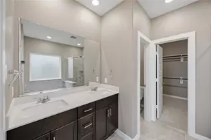 1239 Cascade Hls Dr, Rosharon, TX 77583 - Photo 14