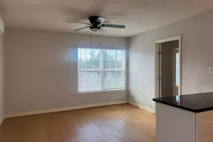 7210 Hemlock St, Houston, TX 77012 - Photo 6
