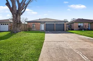 1805 Chickadee Dr, League City, TX 77573 - Photo 20