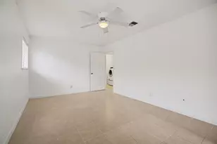 1805 Chickadee Dr, League City, TX 77573 - Photo 12