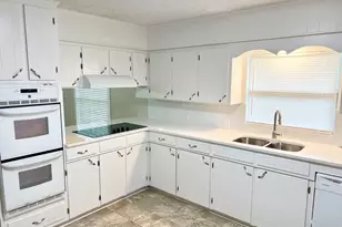407 Myrtle St, Grapeland, TX 75844 - Photo 4