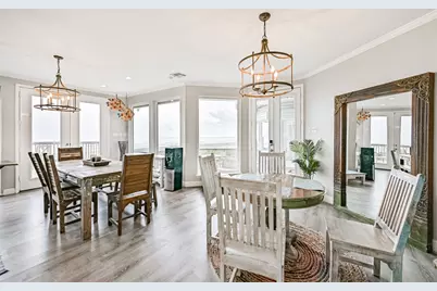 18223 E De Vaca, Galveston, TX 77554 - Photo 16