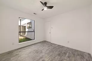 12817 Hill Branch Dr, Houston, TX 77082 - Photo 26