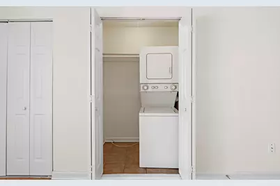 711 Holiday Drive #42, Galveston, TX 77550 - Photo 8