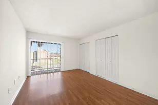 711 Holiday Dr, Galveston, TX 77550 - Photo 10