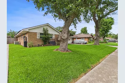 8206 Dillon Street, Houston, TX 77061 - Photo 4