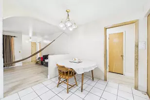 8206 Dillon St, Houston, TX 77061 - Photo 14
