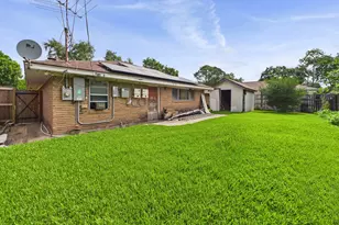 8206 Dillon St, Houston, TX 77061 - Photo 40