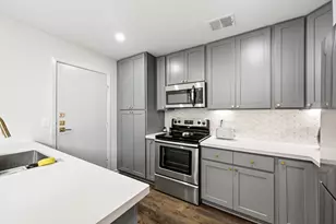 1116 Bering Dr, Houston, TX 77057 - Photo 16