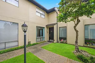 1116 Bering Dr, Houston, TX 77057 - Photo 4